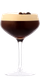 Ein elegantes Cocktailglas mit einer Schicht aus dunklem Kaffee und einer cremigen Schaumkrone, garniert mit Kaffeebohnen.