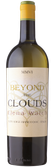 Ein edler Wein mit dem Namen "Beyond the Clouds", der in einer eleganten Flasche mit einem ansprechenden, minimalistischen Design präsentiert wird.