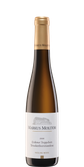 Die Flasche ist mit einer goldenen Kapsel versehen und hebt den edlen Charakter des Rieslings aus der Moselregion hervor.