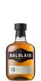 Der Whisky in der Flasche hat eine goldene Farbe und trägt ein Etikett mit der Aufschrift 'Balblair Distillery Co. Ltd.'