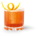 Ein elegantes Glas mit einem orangefarbenen Cocktail, garniert mit einer spiralförmigen Orangenschale auf Eis.