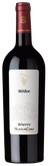 Ein stilvoller Rotwein in einer dunklen Flasche, verziert mit einem goldenen Schafsymbol und dem Schriftzug 'Réserve'.