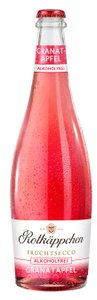 Eine Flasche Rotkäppchen Fruchtsecco mit Granatapfelgeschmack, die mit Wassertropfen bedeckt ist und frisch aussieht.