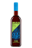Ein stilvolles Flaschendesign mit einem blauen Verschluss und einem kreativen Etikett, das die Zutaten des Aperitifs hervorhebt.