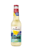Eine Flasche Rotkäppchen Secconade Zitrone mit 0,0% Alkohol, mit buntem Etikett dass eine Zitrone sowie das Rotkäppchen Logo zeigt.