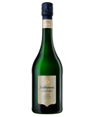 Geldermann Grand Brut, eine stilvolle Sektflasche, präsentiert sich mit einem edlen Design und glänzender goldener Etikette.