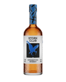 Eine Flasche Stork Club Straight Rye Whiskey mit einem auffälligen blauen Etikett und einem stilisierten Storch-Logo.