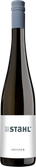 Eine elegante Weinflasche mit einem blauen Schraubverschluss und einem klaren Etikett, das den Namen 'Stahl Silvaner' zeigt.