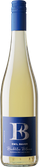 Eine elegante Schaumweinflasche mit tiefblauer Kapsel und modernem blauem Etikett mit silbernem „EB“-Monogramm, das der Flasche eine stilvolle und zeitgemäße Optik verleiht.