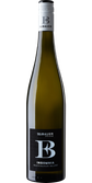 Ein hochwertiger Sauvignon Blanc in einer schlanken Flasche, die mit dem Namen 'Insomnia' und dem Weingut Emil Bauer beschriftet ist.