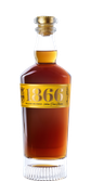 Eine elegante Flasche Brandy mit goldener Etikette, die das Jahr 1866 zeigt, steht vor einem weißen Hintergrund.
