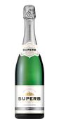 Die Flasche des 'SUPERB' Sekts zeigt ein ansprechendes Design mit einem klaren, grünen Glas und einem kunstvollen Korken.