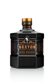 Eine elegante Flasche mit schwarzem Design und goldenen Akzenten, die irischen Whiskey 'The Sexton' präsentiert.