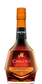 Die Flasche des Carlos I Amontillado Brandys zeigt ein stilvolles Design mit einem goldenen Pferdemotiv und einem orangefarbenen Korken.
