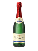 Der Sekt Rotkäppchen, halb trocken, steht elegant mit einem roten Korken und einem goldenen Wappen auf dem Etikett.