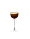 Ein elegantes Cocktailglas mit einer Schicht aus dunklem Kaffee und einer cremigen Schaumkrone oben drauf.