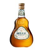 Die Flasche des Belle de Brillet Likörs zeigt ein ansprechendes Design und trägt ein Etikett mit fruchtigen Motiven und dem Jahr 1850.